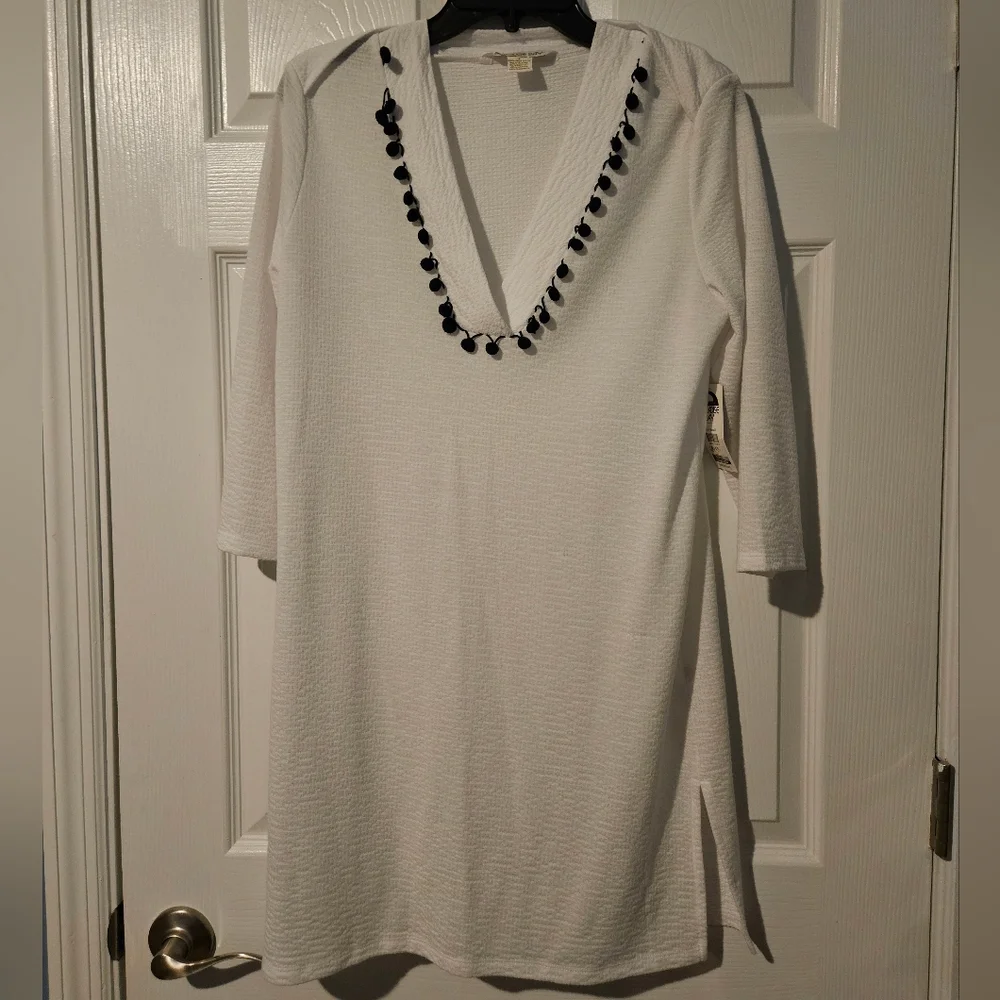 Small paradise Bay long sleeve swim cover up
